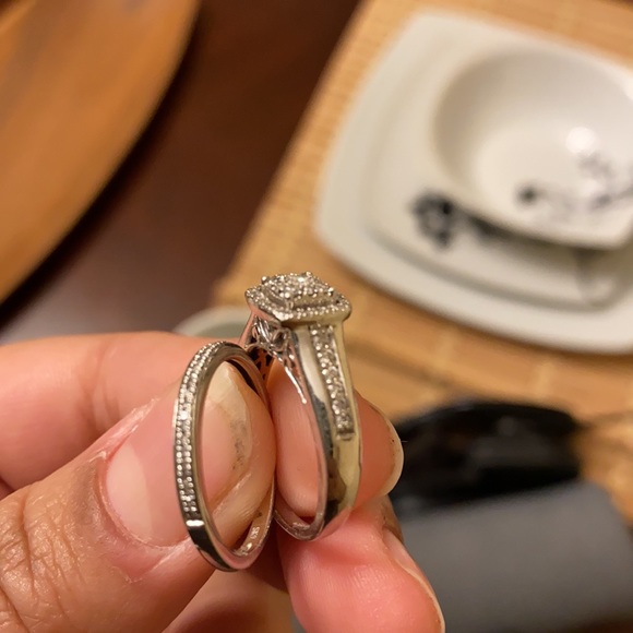 Platinum diamond ring wedding set - Picture 3 of 8